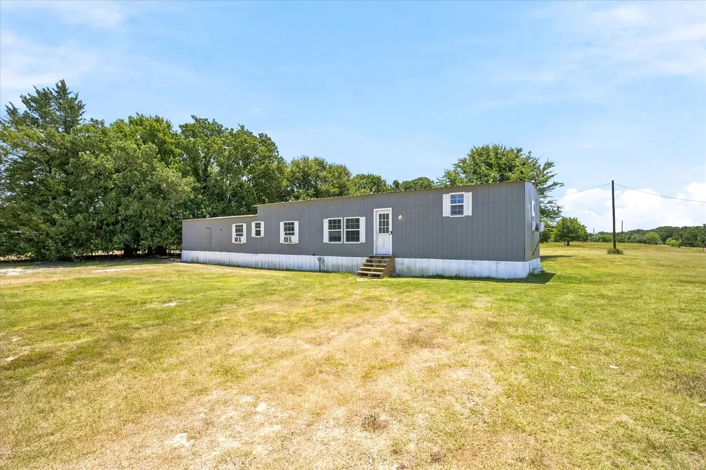 13345 Fm1391 Kemp TX 75143