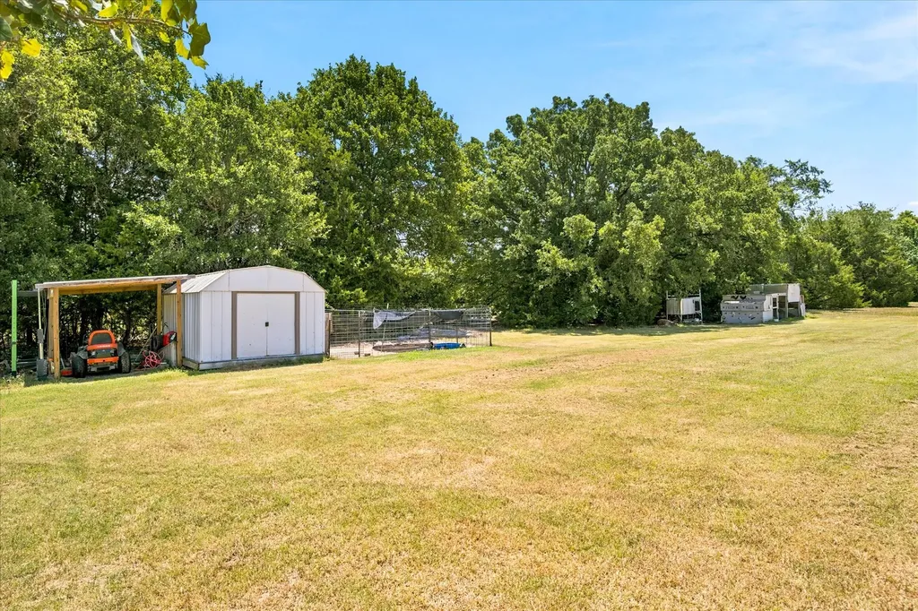 13345 Fm1391 Kemp TX 75143