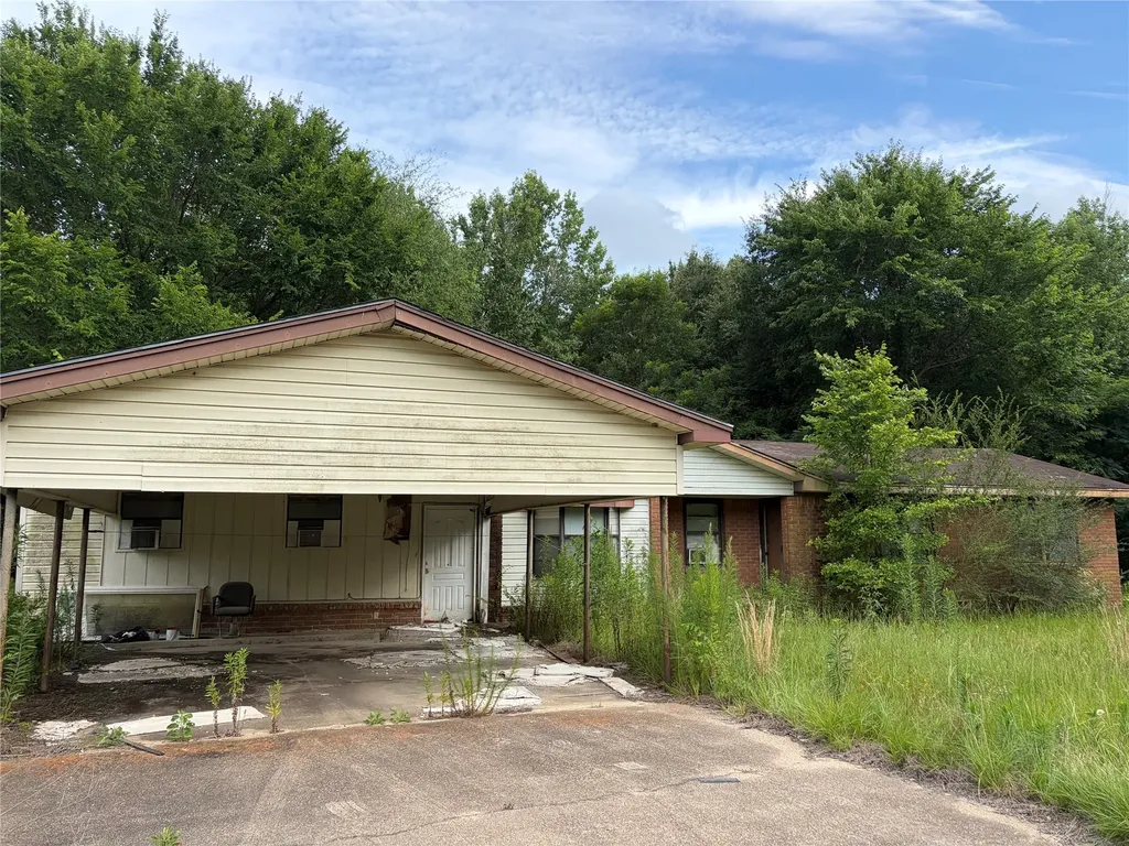 4070 State Highway 155 N Gilmer TX 75644