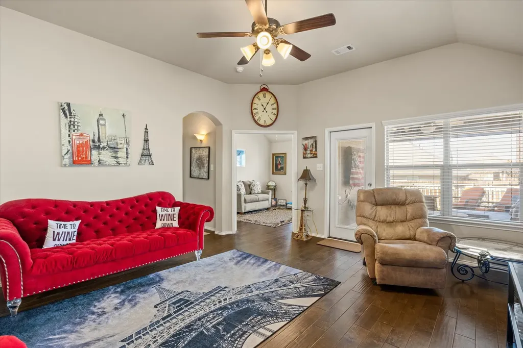 2524 Hadley Street Weatherford TX 76087