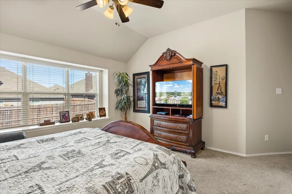 2524 Hadley Street Weatherford TX 76087