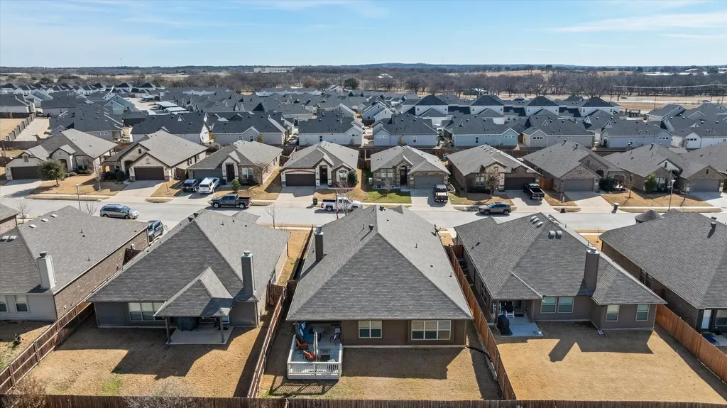 2524 Hadley Street Weatherford TX 76087