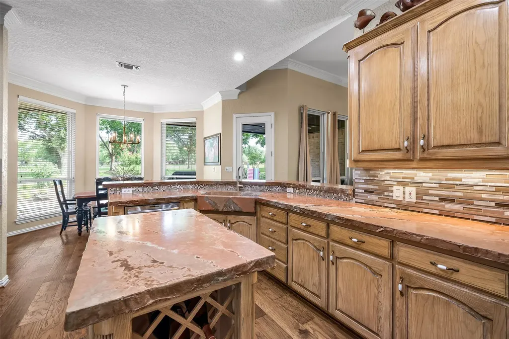 5612 Equestrian Court Granbury TX 76049