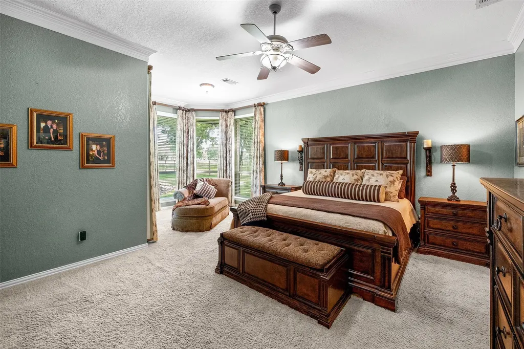 5612 Equestrian Court Granbury TX 76049