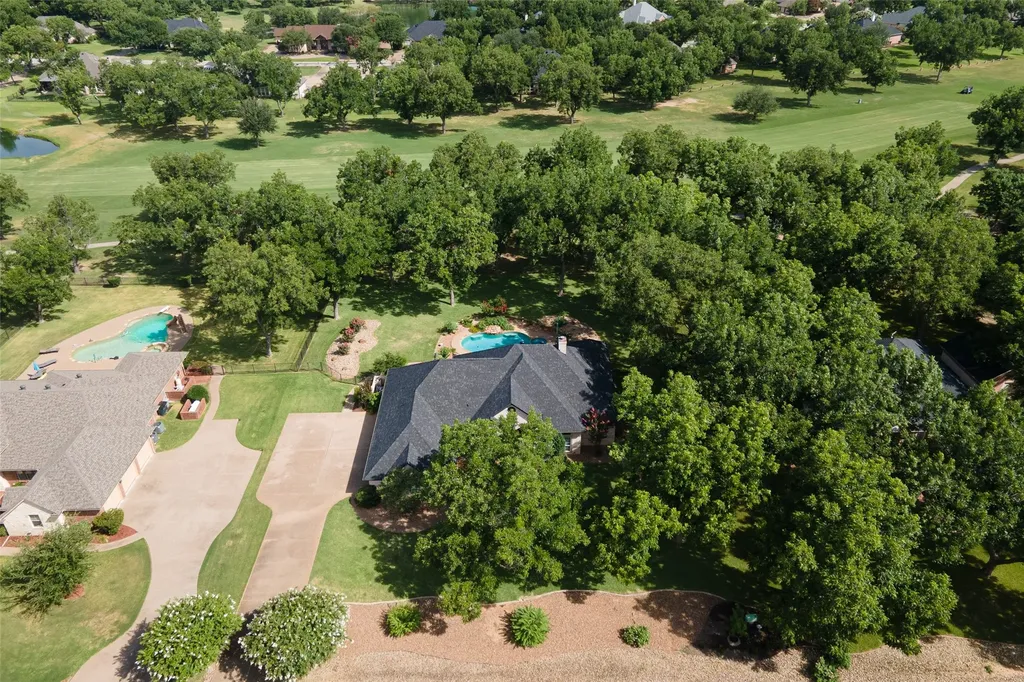 5612 Equestrian Court Granbury TX 76049