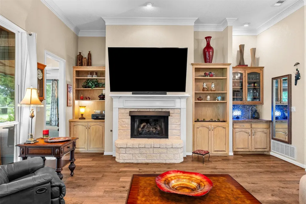 5612 Equestrian Court Granbury TX 76049
