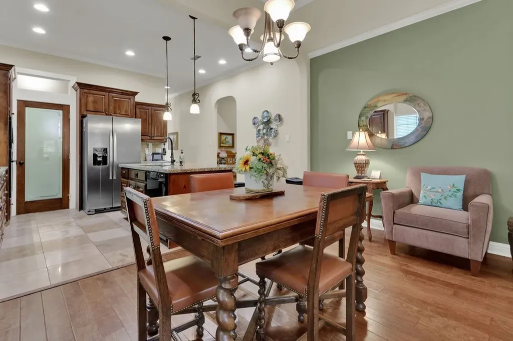 110 Timber Creek Court Lindale TX 75771