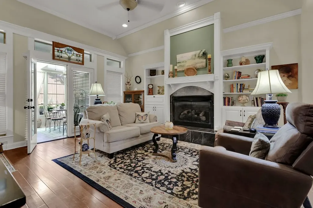 110 Timber Creek Court Lindale TX 75771