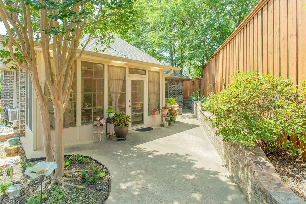110 Timber Creek Court Lindale TX 75771