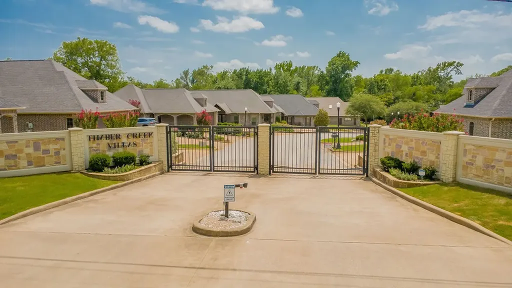 110 Timber Creek Court Lindale TX 75771