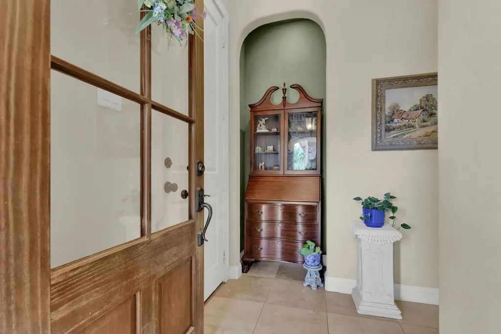 110 Timber Creek Court Lindale TX 75771