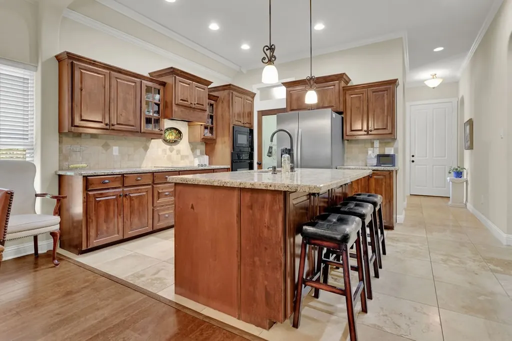 110 Timber Creek Court Lindale TX 75771