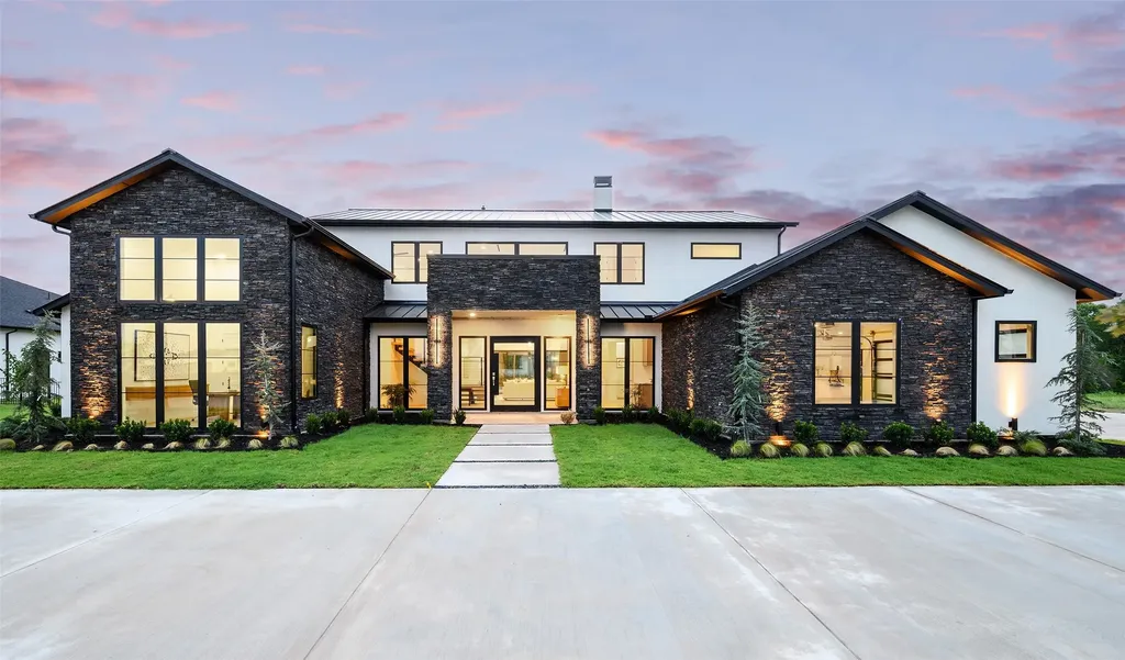 327 Longview Place Heath TX 75032