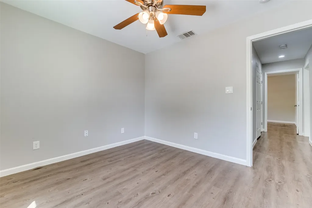 1306 Foley Street Dallas TX 75223