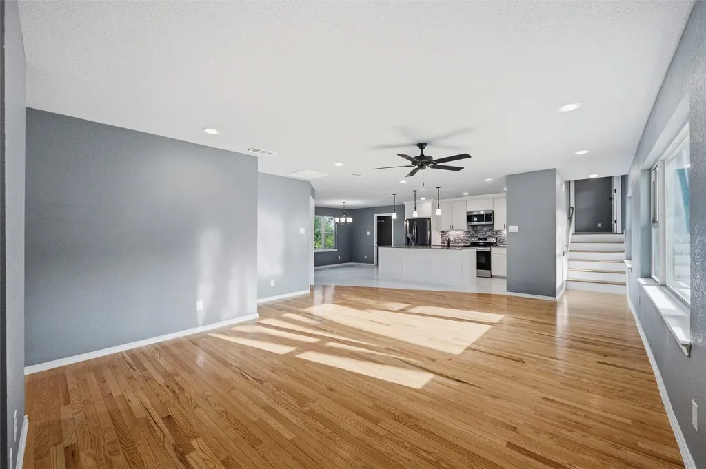 3824 S Timberline Drive Fort Worth TX 76119