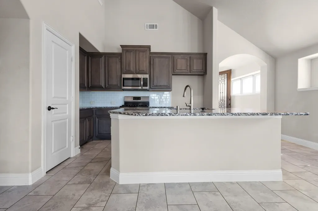 4706 Belladonna Court Mansfield TX 76063