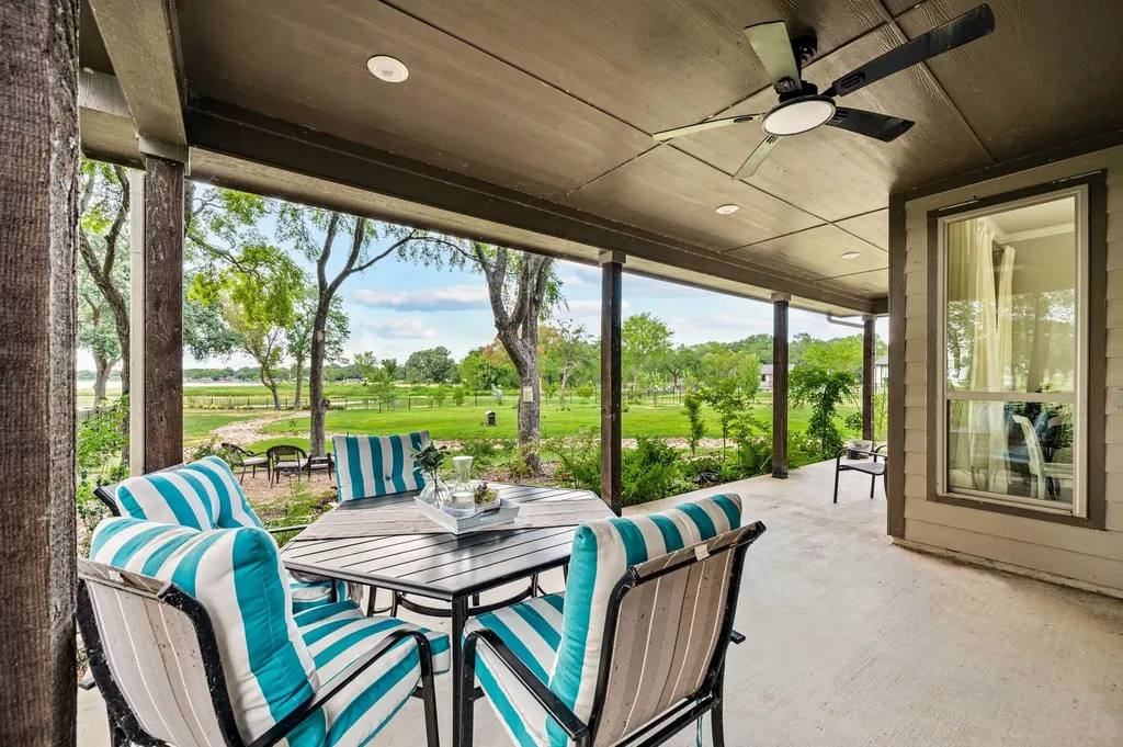 1518 Shoreline Drive Mabank TX 75143