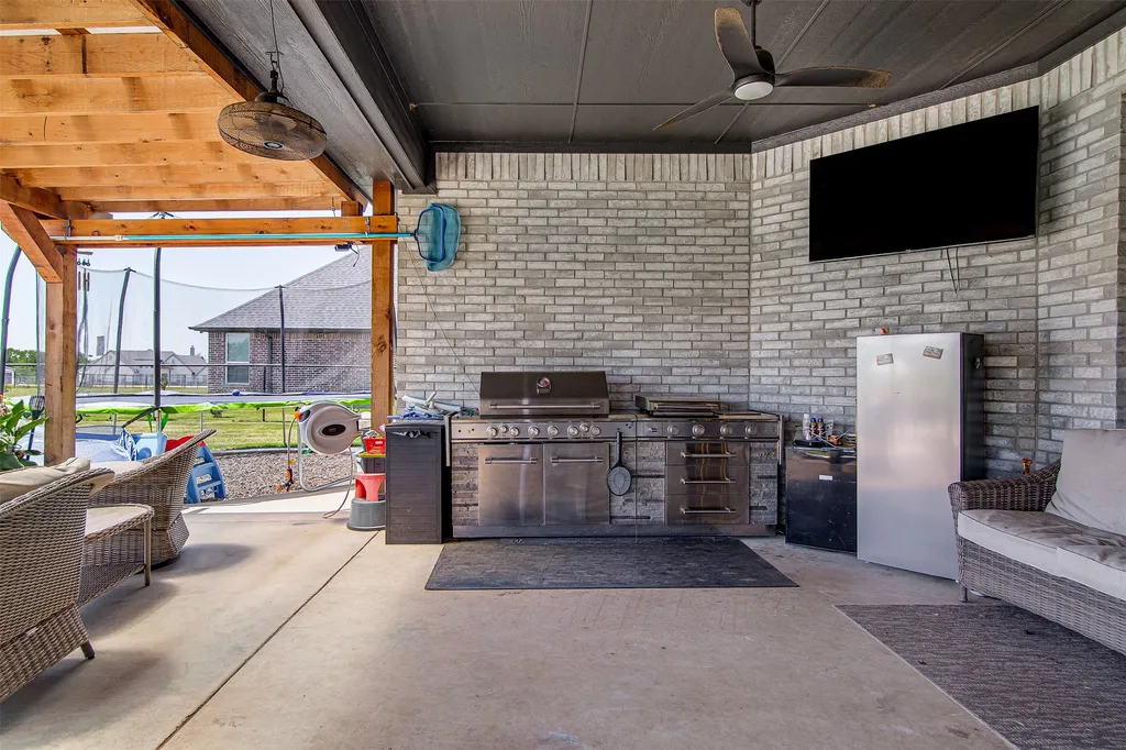 1313 Green Ridge Road Weatherford TX 76085