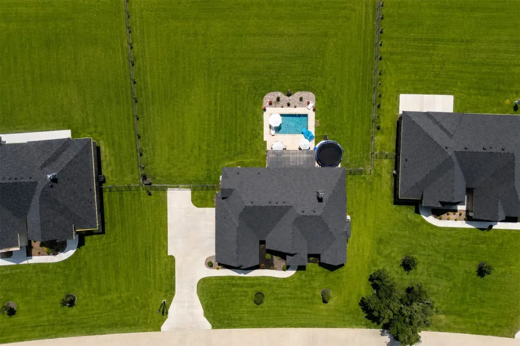 1313 Green Ridge Road Weatherford TX 76085