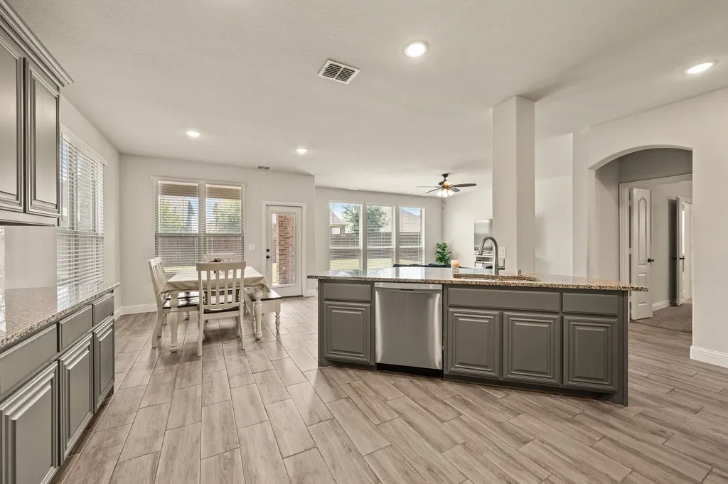 2619 Loxley Drive Mansfield TX 76084