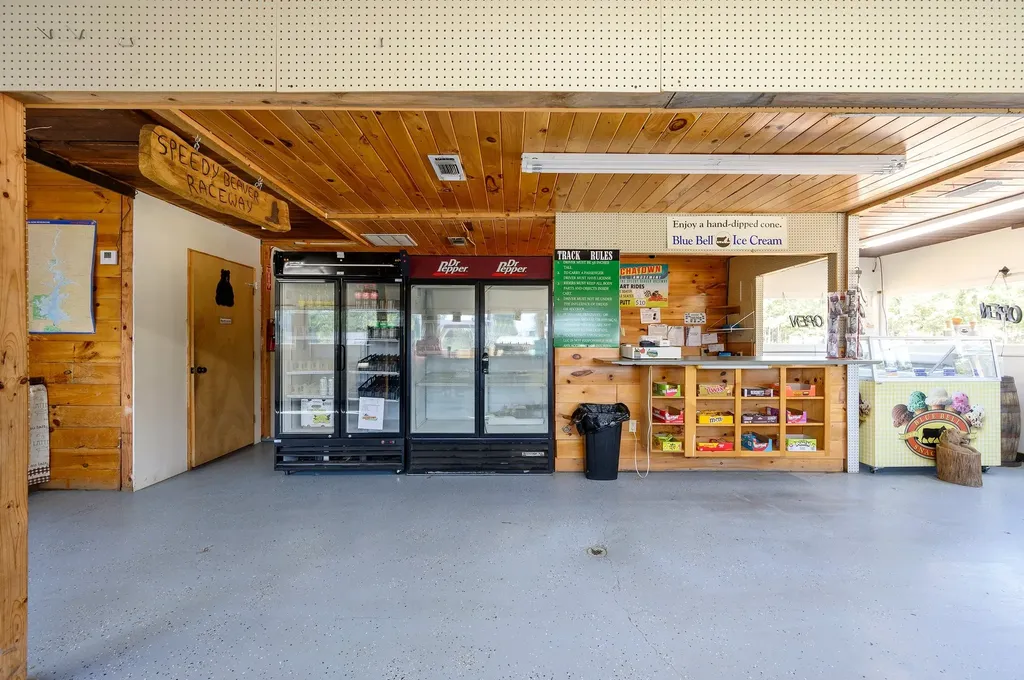 6659 N Highway 259 Broken Bow OK 74728