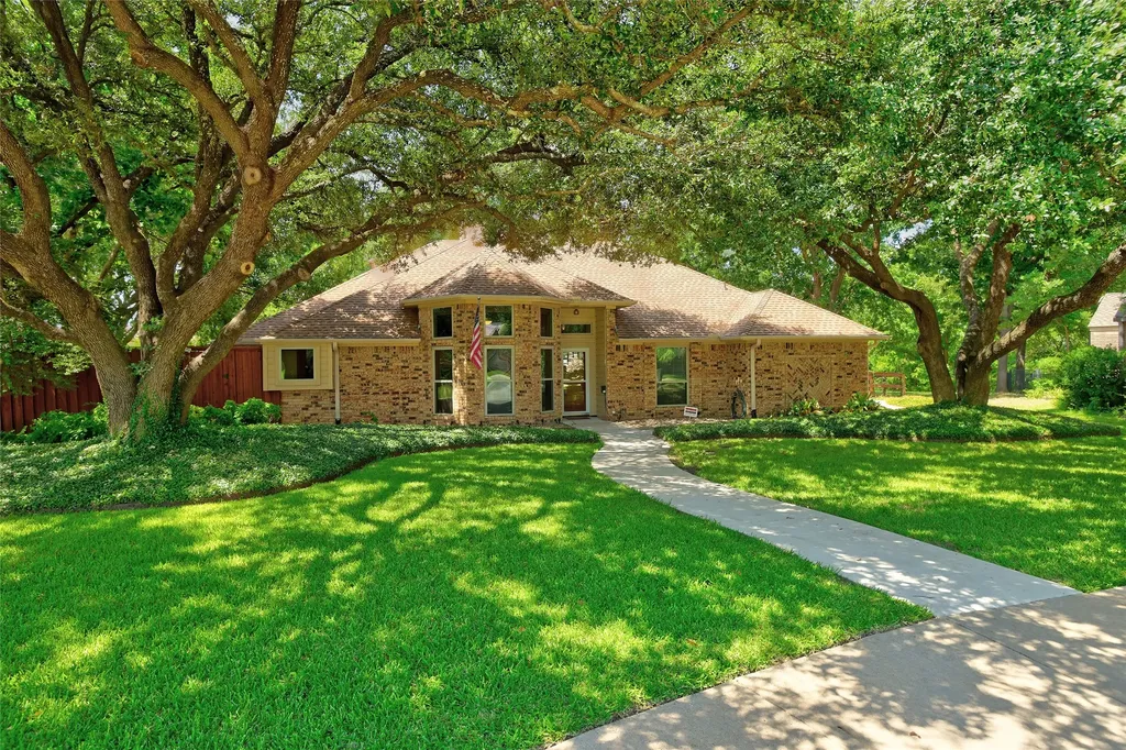 920 Raywood Circle Plano TX 75075