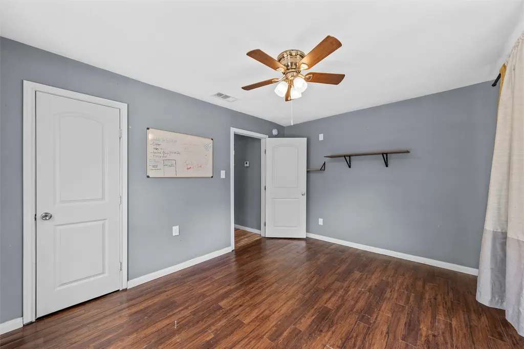 2426 Mckenzie Avenue Waco TX 76708