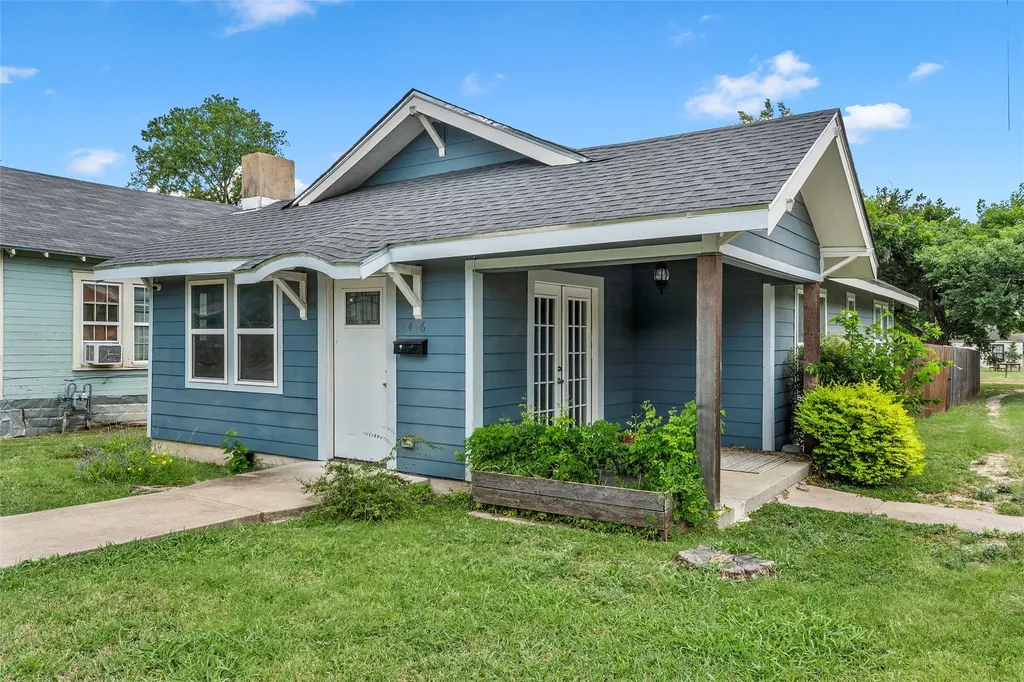 2426 Mckenzie Avenue Waco TX 76708