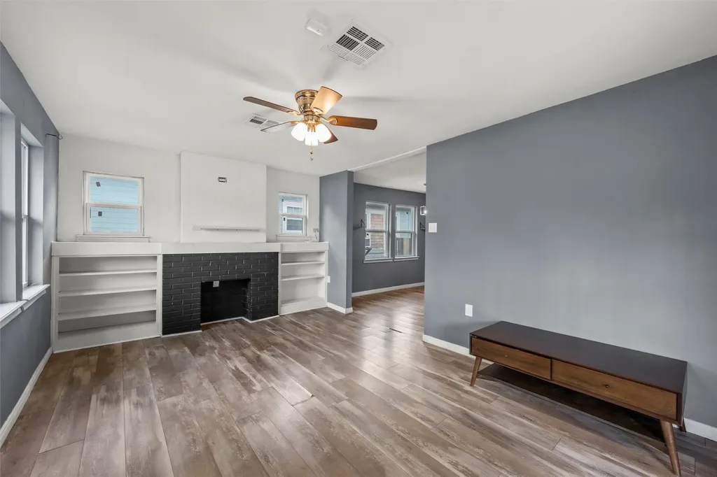 2426 Mckenzie Avenue Waco TX 76708