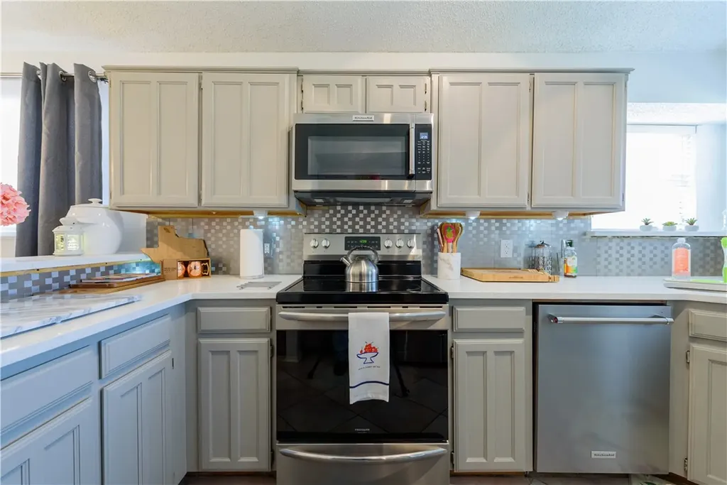 7825 Cardinal Court North Richland Hills TX 76180
