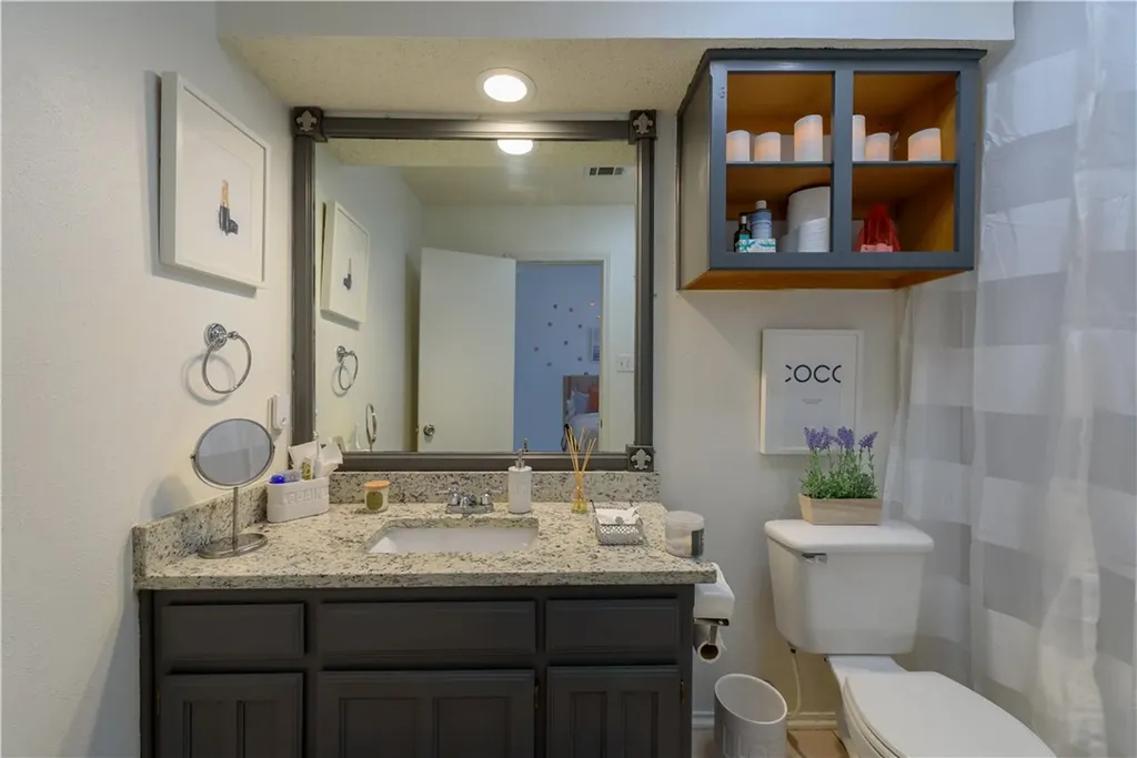 7825 Cardinal Court North Richland Hills TX 76180