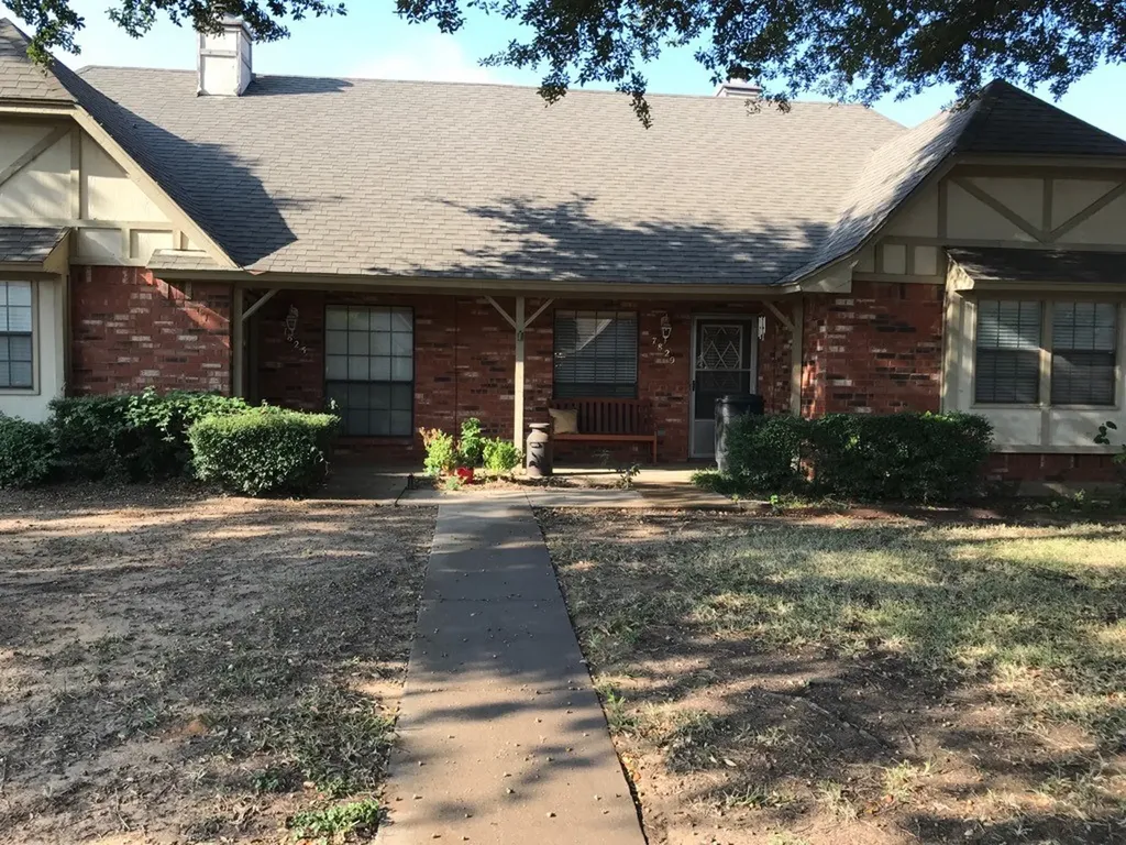 7825 Cardinal Court North Richland Hills TX 76180