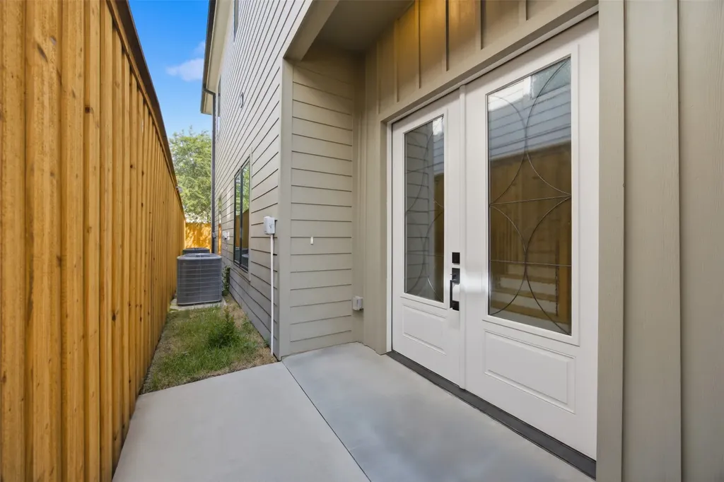 4615 Rusk Avenue Dallas TX 75204