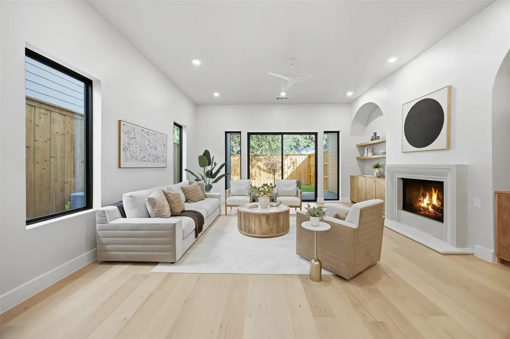 4615 Rusk Avenue Dallas TX 75204