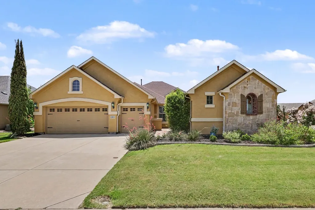 12013 Lockhart Court Denton TX 76207
