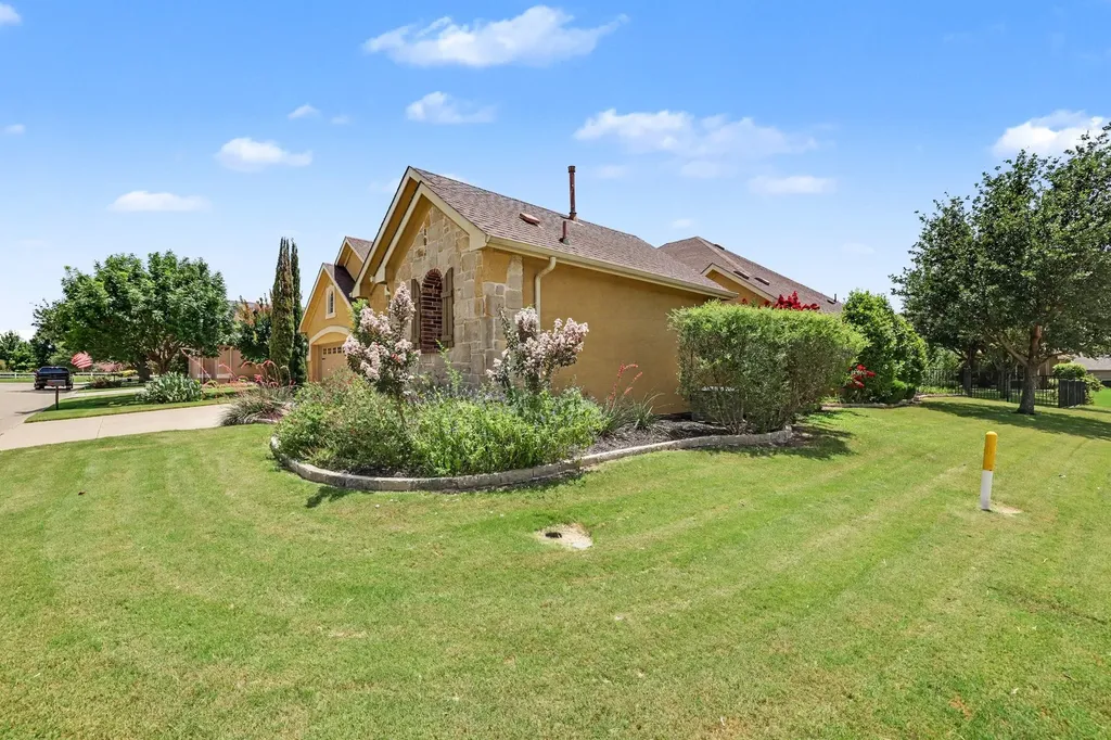 12013 Lockhart Court Denton TX 76207