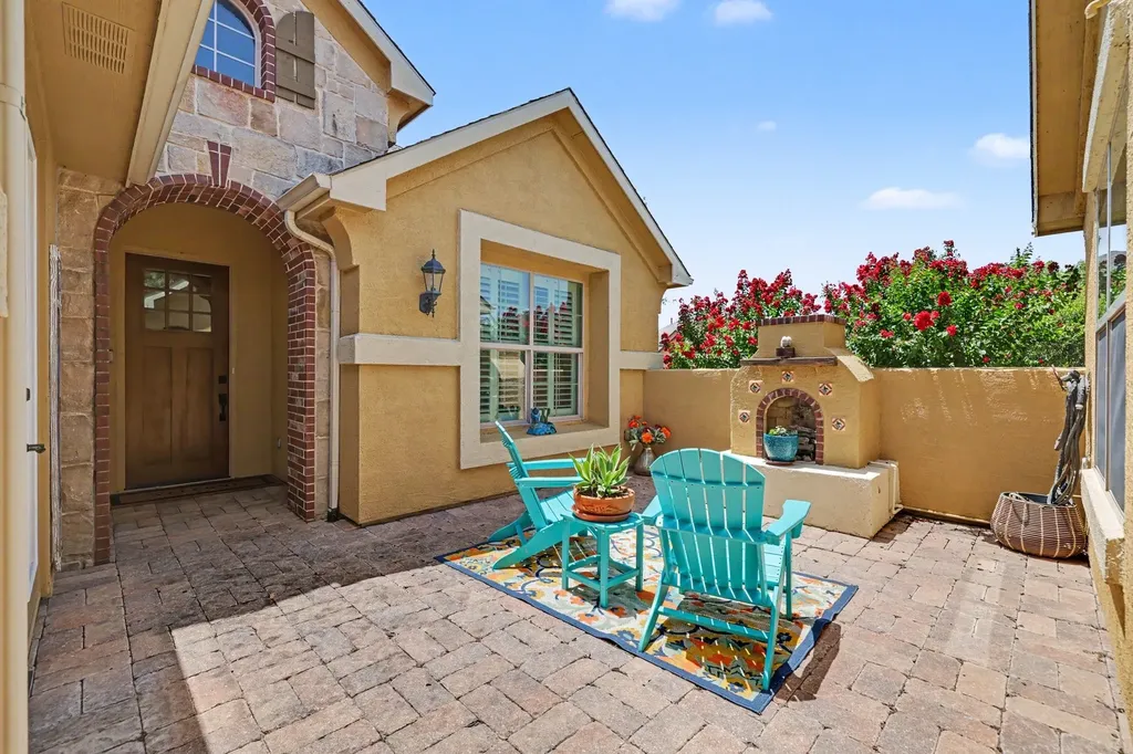 12013 Lockhart Court Denton TX 76207