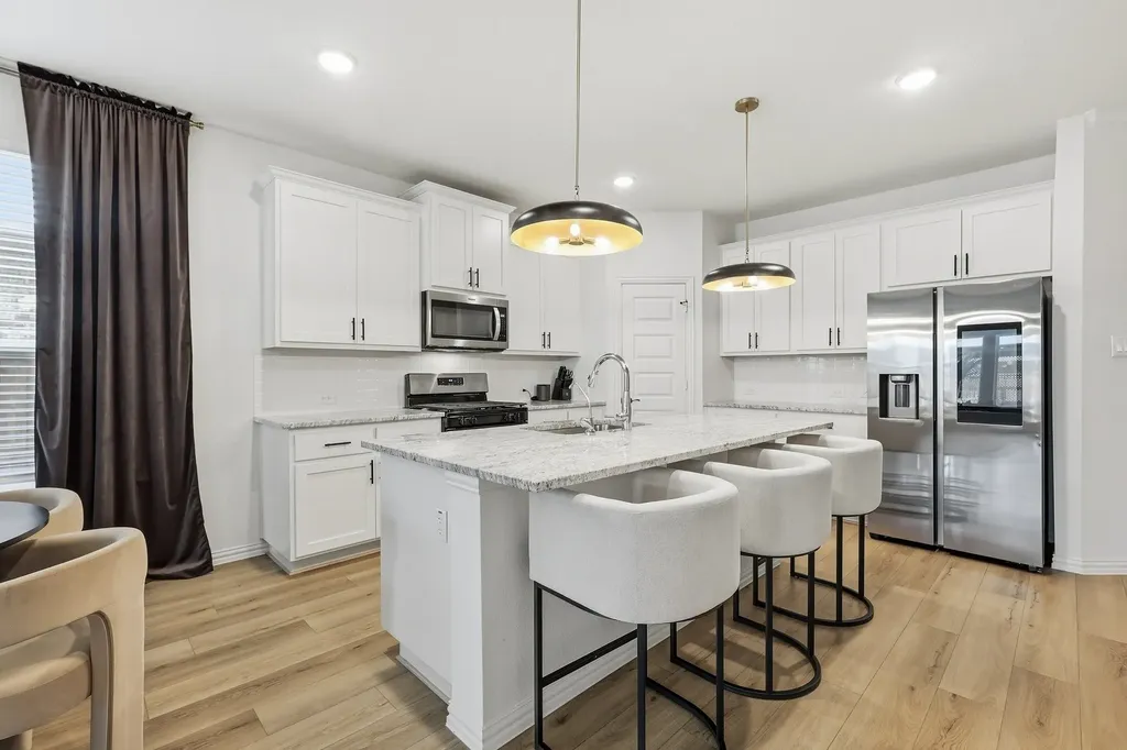 228 Pintail Lane Rhome TX 76078