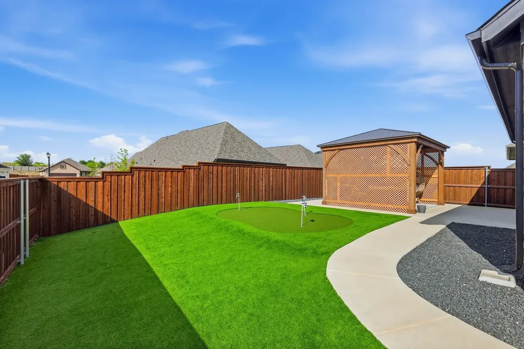 228 Pintail Lane Rhome TX 76078