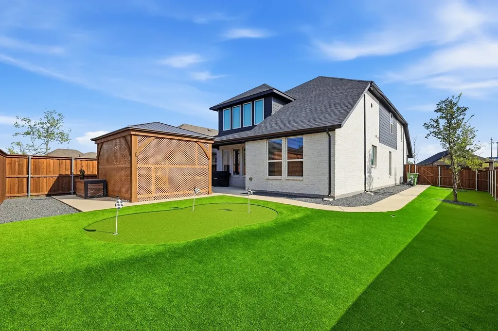 228 Pintail Lane Rhome TX 76078