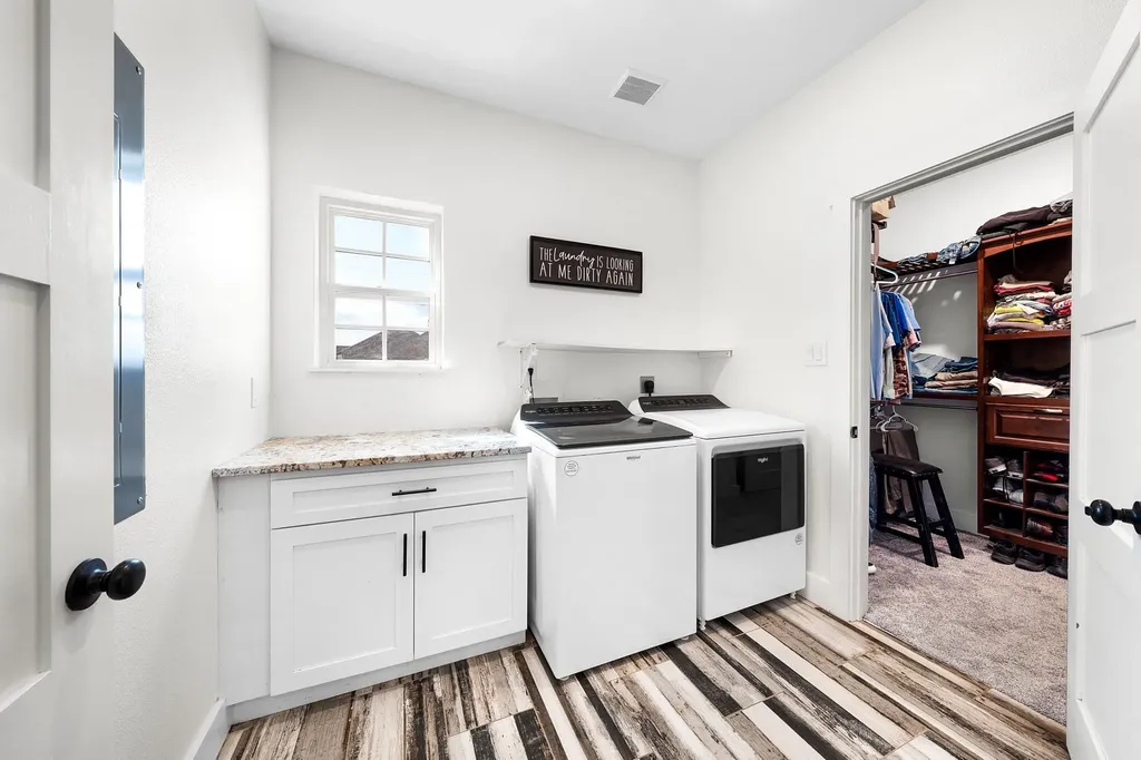 4886 County Road 1037 Celeste TX 75426