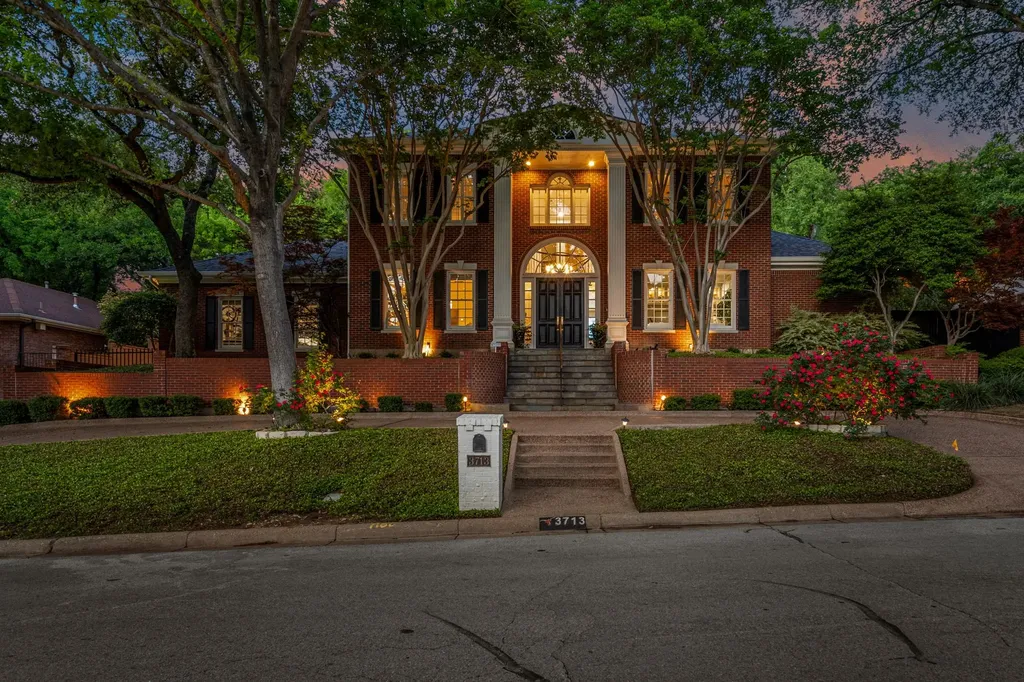 3713 Black Canyon Road Fort Worth TX 76109