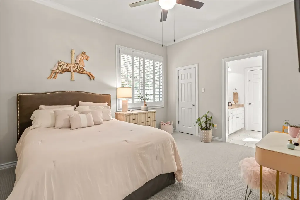 3713 Black Canyon Road Fort Worth TX 76109