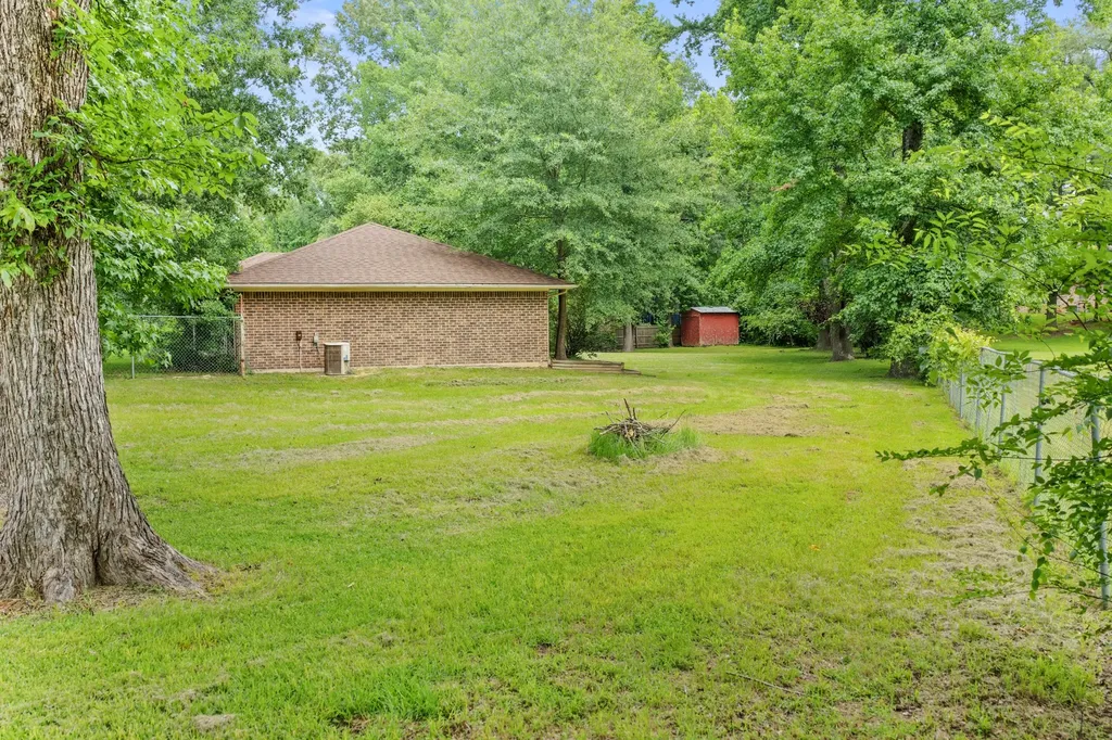206 Carr Drive Mt Pleasant TX 75455