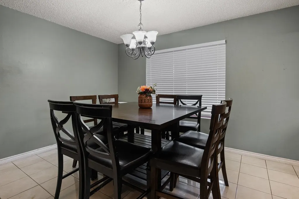 206 Carr Drive Mt Pleasant TX 75455