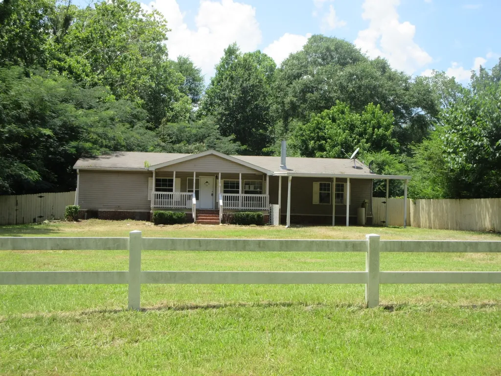 440 N Forrest Road Plain Dealing LA 71064