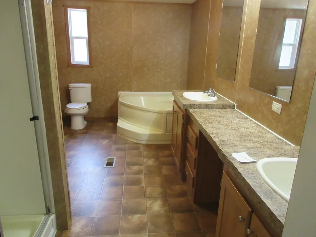 440 N Forrest Road Plain Dealing LA 71064