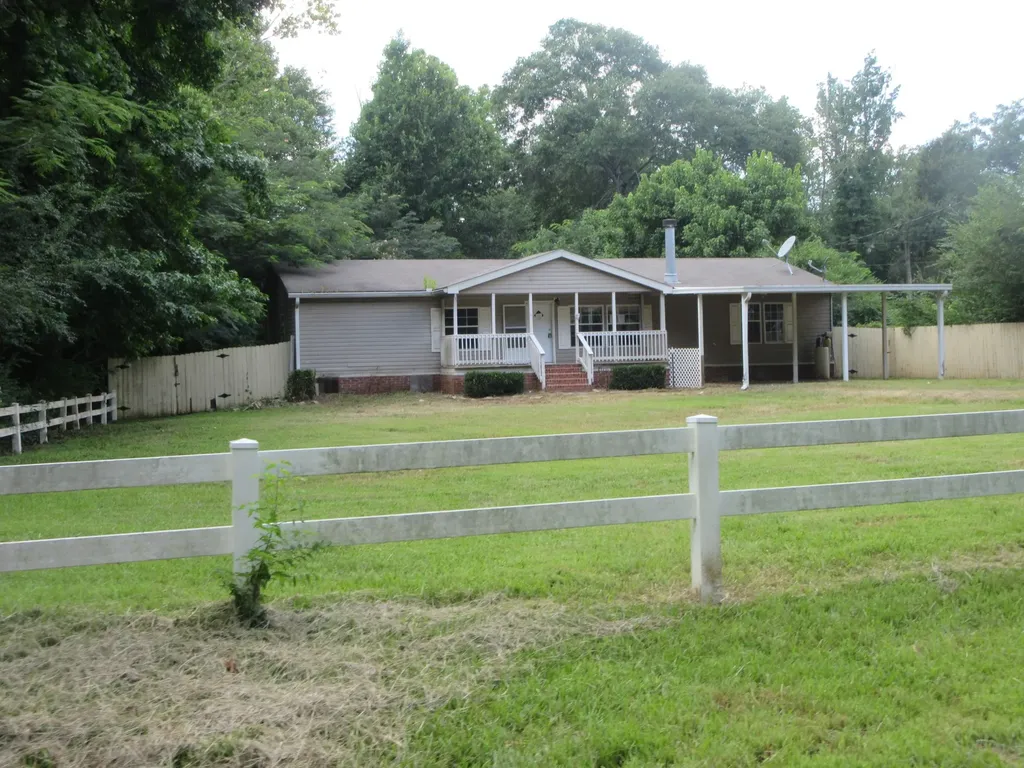 440 N Forrest Road Plain Dealing LA 71064