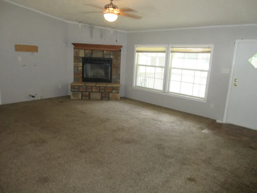 440 N Forrest Road Plain Dealing LA 71064