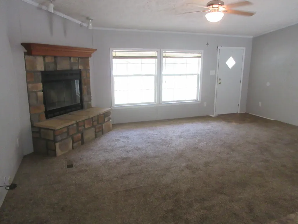 440 N Forrest Road Plain Dealing LA 71064